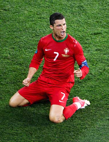 融入很快！广厦新双外援桑普森&塔克合砍44分16板5助攻（适应神速！广厦新双外援桑普森与塔克联手拿下44分16篮板5助攻）