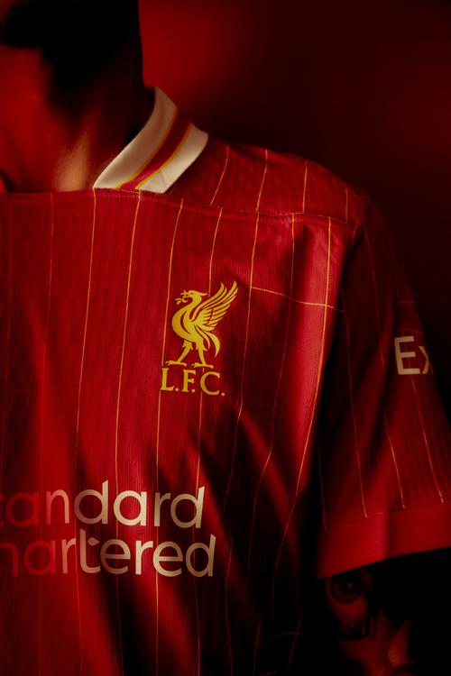 拉菲尼亚拒绝亿万诱惑！巴萨核心霸气宣言：我的心只属于这里（拉菲尼亚回绝天价报价：只愿为巴萨而战）