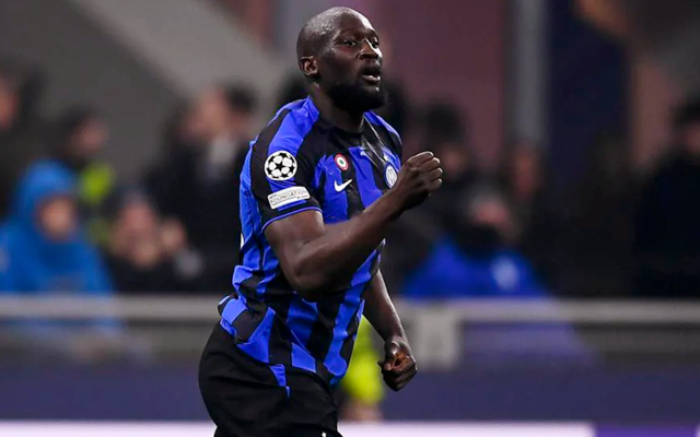 意媒：曼联只想纯租借梅努，球员本人愿意以此方式前往意甲（意媒：曼联仅愿外租梅努，球员同意以租形式赴意甲）