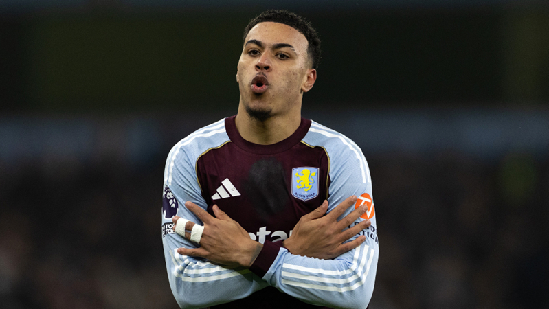 单节20+得分历史前十：KD落榜，东契奇27场，哈登32场，库里43场，詹姆斯呢（单节20+场次历史前十：库里43场领跑，哈登32场、东契奇27场，KD无缘，詹姆斯呢？）